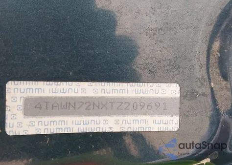 1996 Toyota Tacoma Xtracab из США, поврежденный, VIN 4TAWN72NXTZ209691